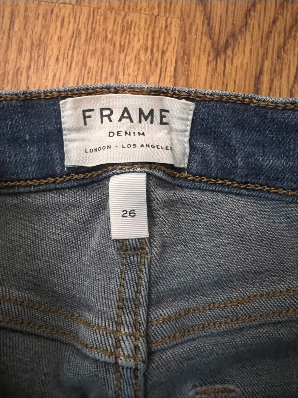 FRAME Ali High Rise Cigarette Jeans 26 Medium Wash Raw Hem - Picture 3 of 9